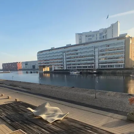 Artist's Penthouse By The Water's Edge Appartement Kopenhagen
